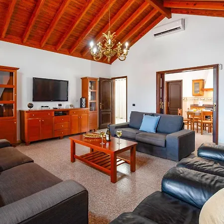 Victoria Lanzarote By וילה