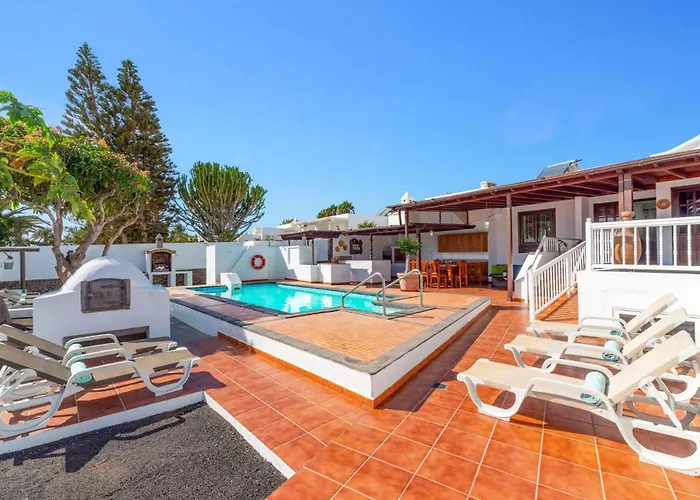 Villa Victoria Lanzarote By *